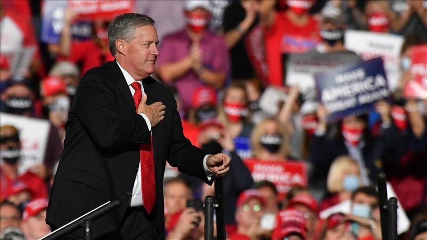 Trump'ın Özel Kalem Müdürünün Beyaz Saray'daki ofisinde bazı belgeleri yaktığı iddia edildi