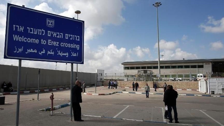 لماذا تغلق إسرائيل معبر "إيرز" بوجه عمال غزة؟ (تقرير)