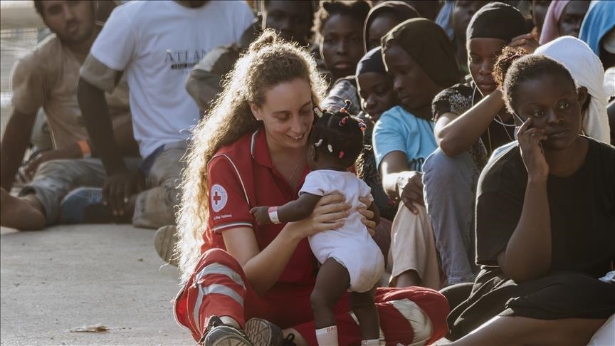 Un groupe humanitaire relève le défi des migrants à Lampedusa