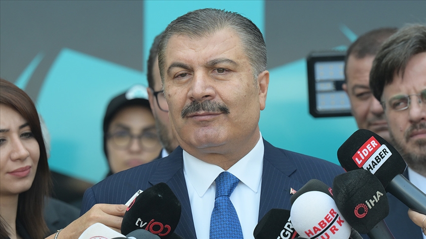 Sağlık Bakanı Koca: Eris varyantının hasta etme gücü daha düşük fakat bulaşıcılığı daha fazla