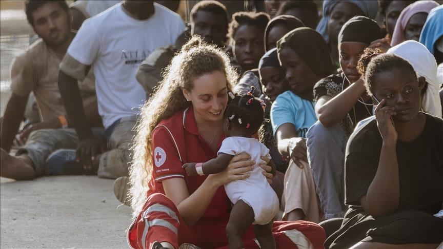 Fatigués et inquiets : Les habitants de Lampedusa s'estiment abandonnés mais continuent de venir en aide aux migrants