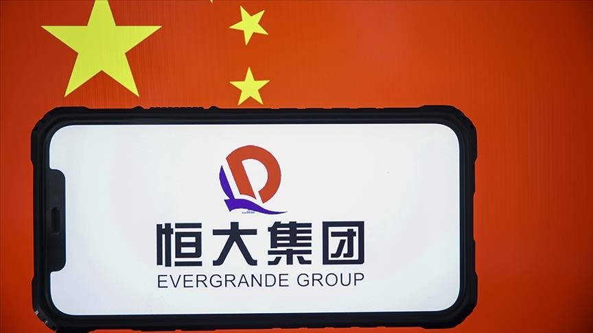 Borç krizindeki Evergrande'nin Hong Kong Borsası'ndaki hisseleri işleme kapatıldı 