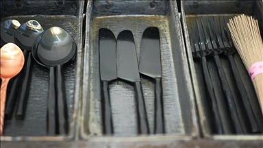 Anglia ndalon pirunët, thikat dhe pjatat plastike njëpërdorimëshe