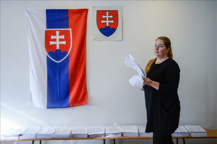 Slovačka: Počelo glasanje na vanrednim parlamentarnim izborima