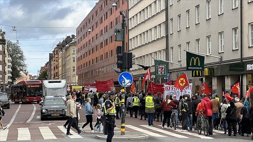 Terror group YPG/PKK supporters in Sweden target Türkiye, Turkish president in new provocation