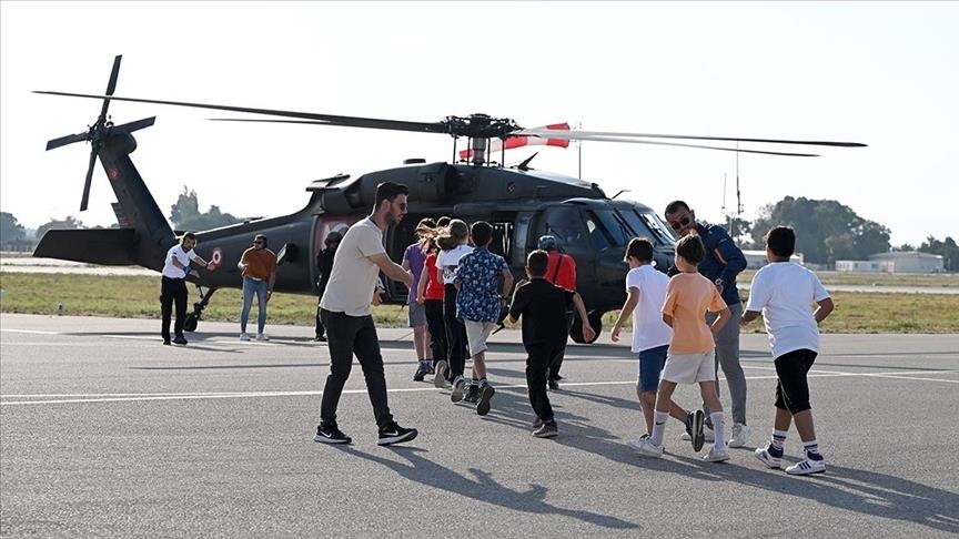 Turkish TEKNOFEST project helps 100,000 children experience flying