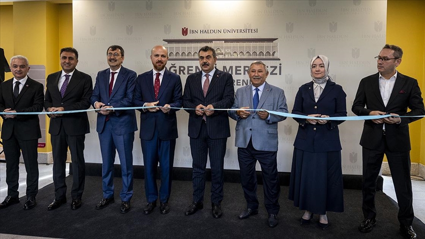 Bakan Tekin, İbn Haldun Üniversitesi 2023-2024 Akademik Yılı Açılış Programı'na katıldı