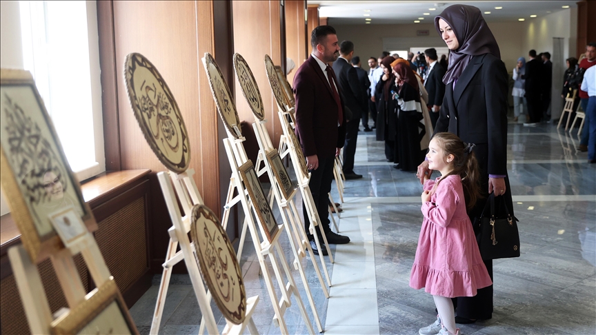 Diyanette "Sanat ile Yeşeren Umutlar" sergisi açıldı