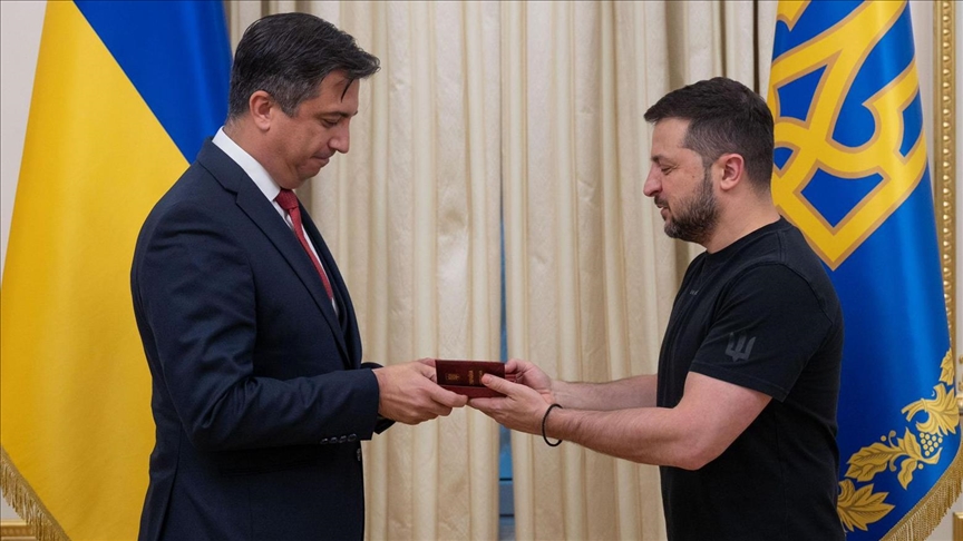 Türkiye'nin Kiev Büyükelçisi Güldere'ye Ukrayna 2. Derece Devlet Liyakat Nişanı verildi