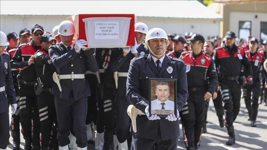 Gaziantep'te trafik kazasında yaralanan polis memuru şehit oldu
