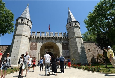 Турецкие дворцы за 9 месяцев года посетили более 5,2 млн человек