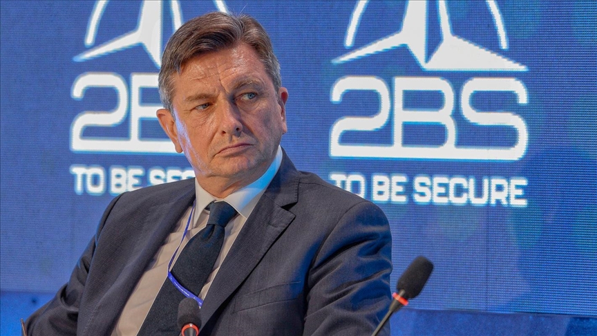 Pahor: Ako se ispostavi da iza događaja na sjeveru Kosova stoji Srbija, to bi bio znak da ostaje u sferi Moskve