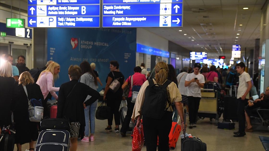 Yunanistan, İsrail'deki 81 vatandaşını tahliye etti