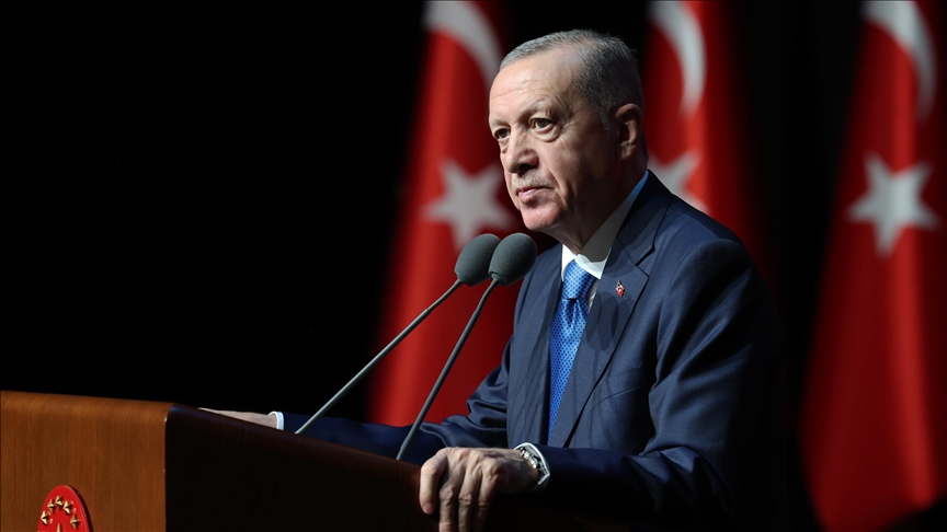 Cumhurbaşkanı Erdoğan: Üniversitelerimizin yasakla, kavgayla veya ideolojik dayatmalarla anılmasına müsaade etmeyeceğiz