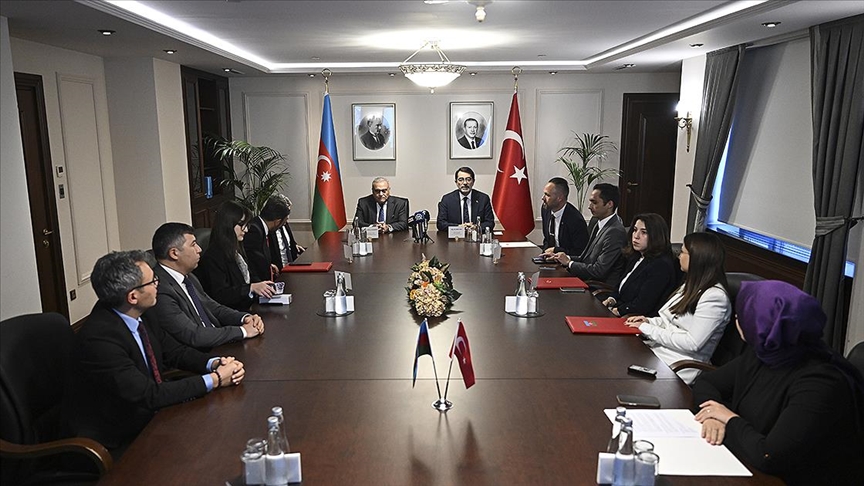 "Uzaktan Eğitim Kapısı" Azerbaycan devlet kurumlarında çalışanların erişimine açıldı