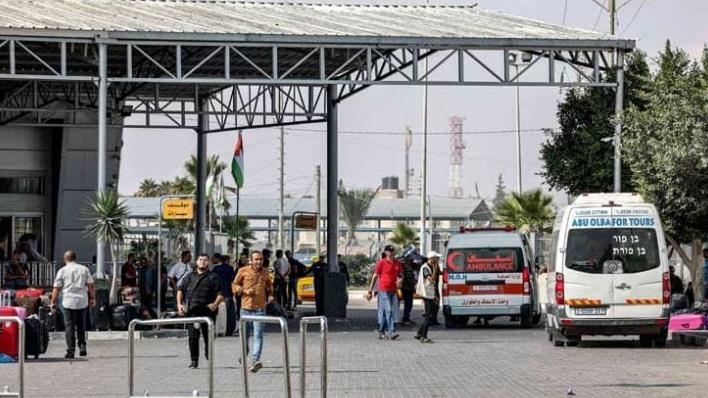 مصر: جهود لنقل مساعدات إغاثية عبر معبر رفح رغم القصف الإسرائيلي