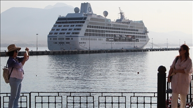 Круизное судно «Сирена» пришвартовалось в Алании