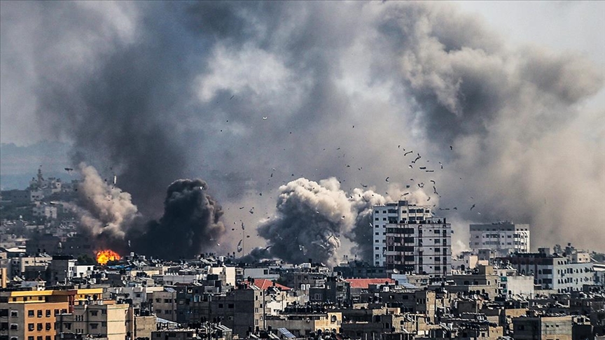 İsrail'in Gazze Şeridi'ne hava saldırıları sürüyor