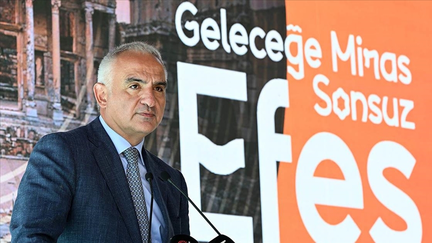 Kültür ve Turizm Bakanı Ersoy: Kazı ve restorasyon çalışmalarını tüm yıla yayacağız
