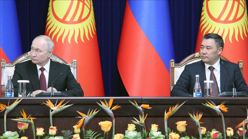 Kyrgyz president ratifies agreement on joint air defense with Russia