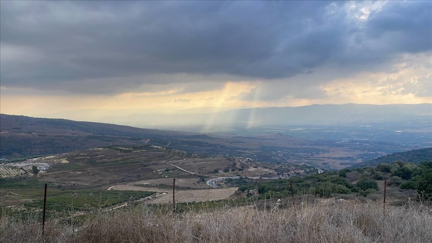 Anadolu captures tense waiting, military movements on Israel-Lebanon front