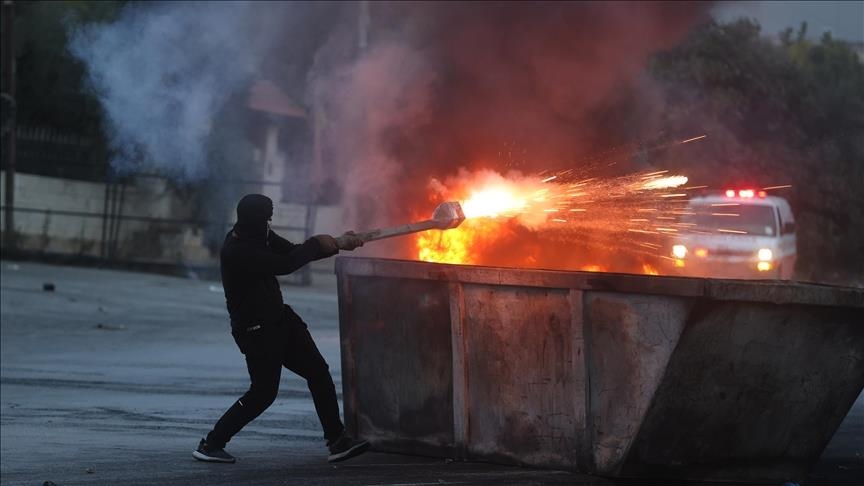 12 UN refugee agency staff killed in Gaza