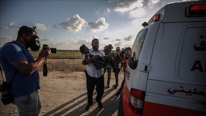 The Times, İsrail'in "bebek iddiaları" haberinde Gazzeli yaralı çocukların fotoğrafını kullandı