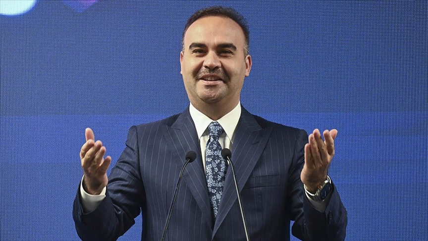 Sanayi ve Teknoloji Bakanı Kacır: Şimdi Türkiye, her yıl yaklaşık 11,5 milyar doları AR-GE'ye ayırıyor