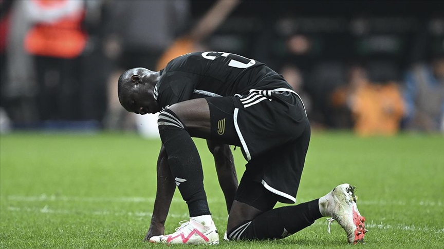Beşiktaşlı Eric Bailly'nin tedavisi sürüyor