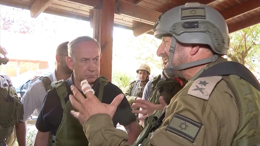 Netanyahu hints at ground operation during visit to Israeli troops on Gaza border