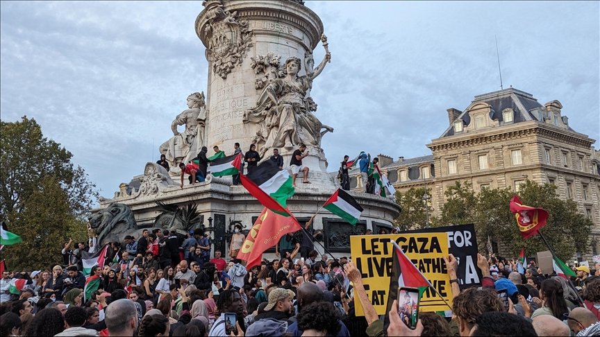 Paris'te yapılması planlanan Filistinlilerle dayanışma gösterisi yasaklandı