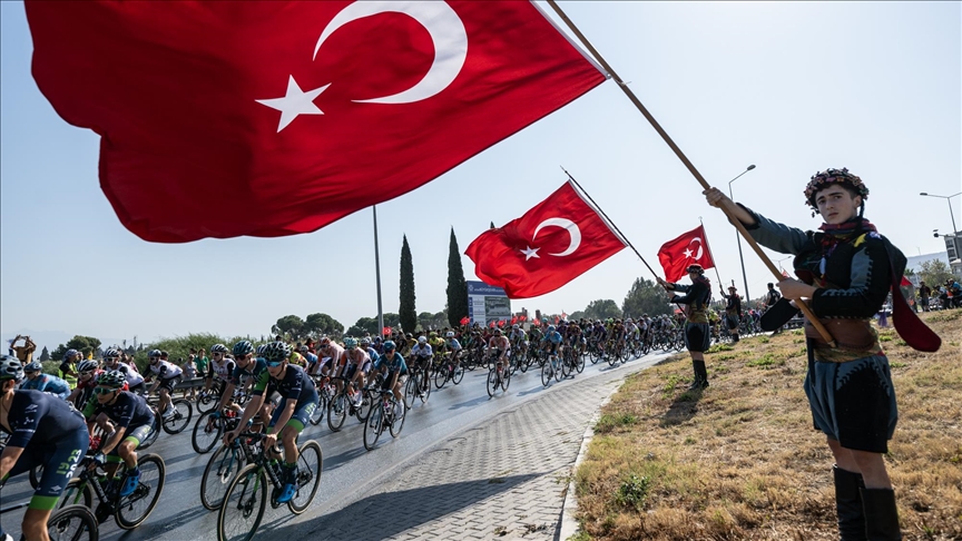 Tour of Türkiye altıncı etabının galibi Victor Langelotti