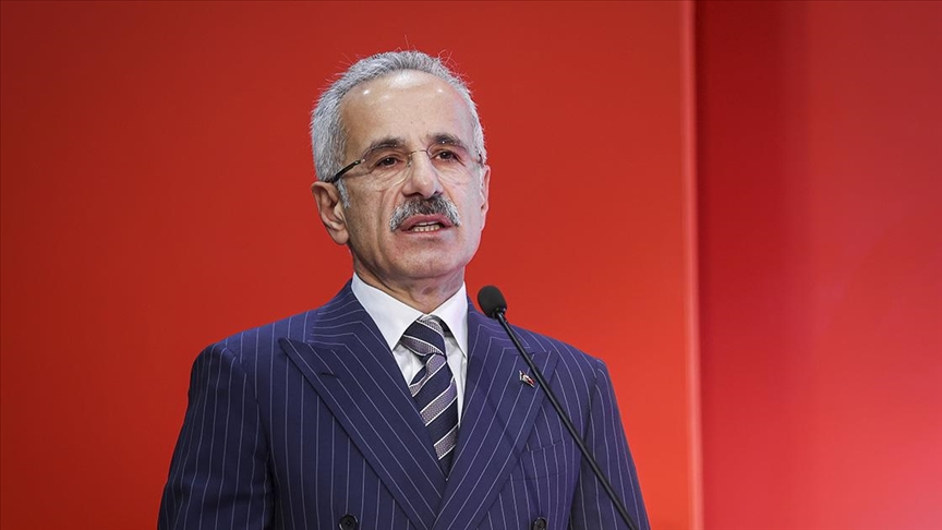 Ulaştırma ve Altyapı Bakanı Uraloğlu: Gökyüzünde kurduğumuz köprülerle küresel bir havacılık merkezi olduk