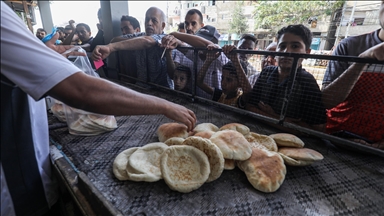 Долги редици пред пекарите во Газа: „Немаме брашно за утре“