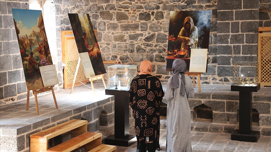 "Sur Kültür Yolu Festivali"nde tarihin mistik kokuları beğenildi
