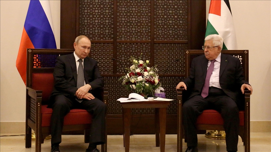 عباس وبوتين يبحثان جهود وقف "الاعتداءات" على الشعب الفلسطيني