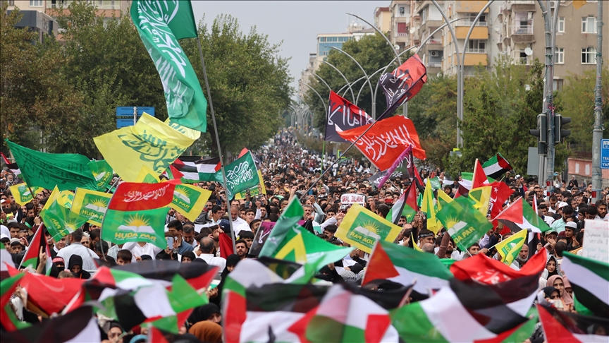 لە دیاربەکر بۆ پشتیوانی لە فەڵەستین گردبوونەوەیەکی جەماوەری ڕێکخرا