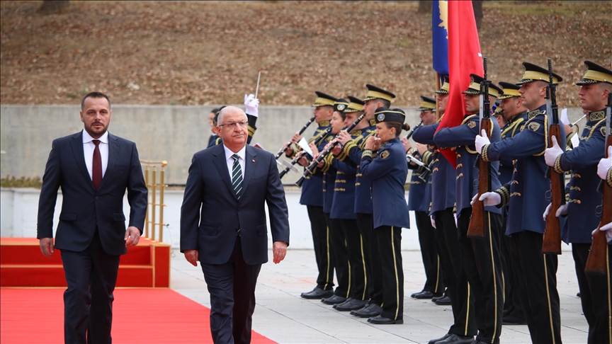 Ministar odbrane Turkiye Guler na Kosovu: Komandu KFOR-om realizovaćemo neutralno i transparentno