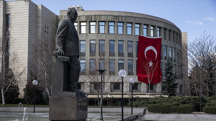 Üniversitelerde mesleki ve teknik öğretmen yetiştirme programları açılacak