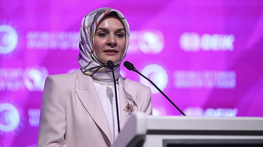 Aile ve Sosyal Hizmetler Bakanı Göktaş: Halk otobüsü esnafının gelir desteği artışında çalışmalarımız sürüyor