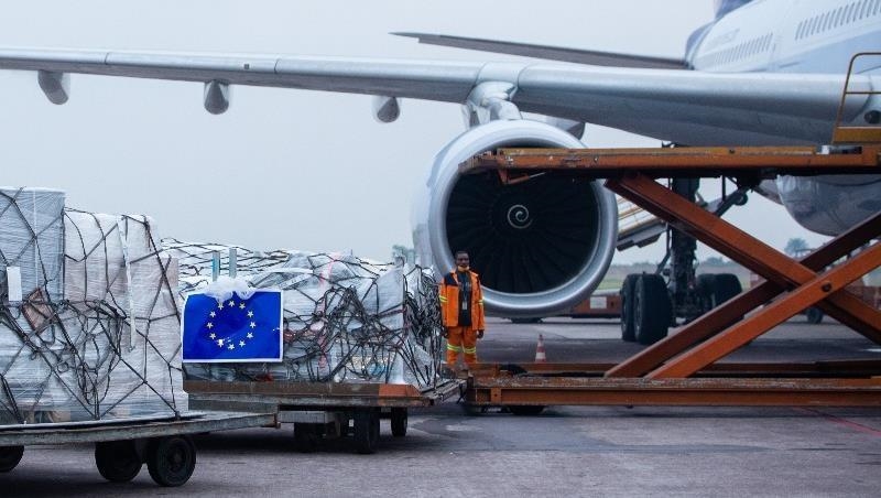 L'UE ouvre un couloir aérien humanitaire via l'Égypte pour acheminer les aides à Gaza