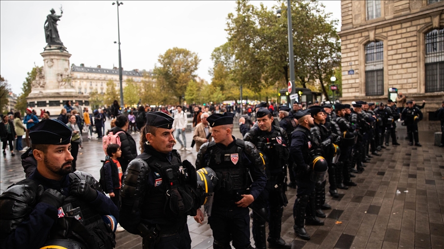 French police 'unlawfully' fine journalists while covering pro-Palestine gathering in Paris