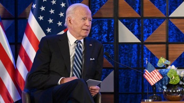 Biden, Mısır Cumhurbaşkanı Sisi'nin sınırı açmayı ve 20 kamyonun geçmesini kabul ettiğini söyledi