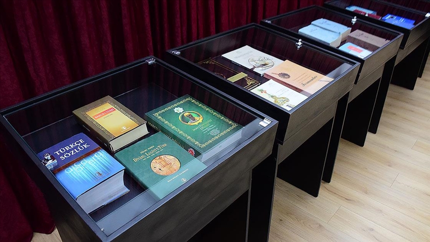 Cumhurbaşkanlığı Millet Kütüphanesinden Arnavutluk’a kitap bağışı