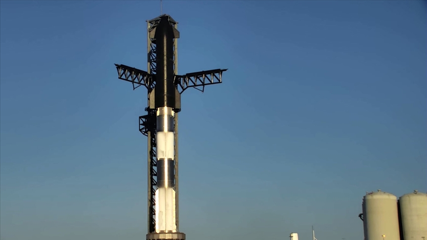 SpaceX, Starship'in fırlatılmasını geciktirdiği için ABD'nin düzenleyici tedbirlerini eleştirdi
