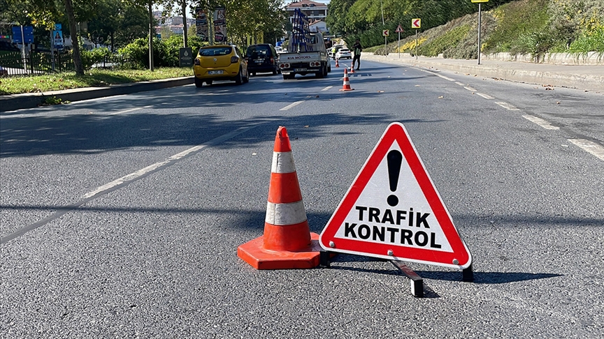 Emniyet Genel Müdürlüğünden ülke genelinde trafik denetimi