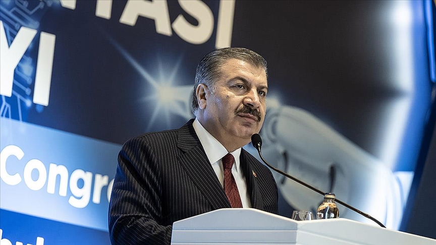 Bakan Koca: Bölgeye gemi hastane göndermeye, Gazze'de/Refah Sınır Kapısı'na yakın sahra hastaneleri kurmaya hazırız