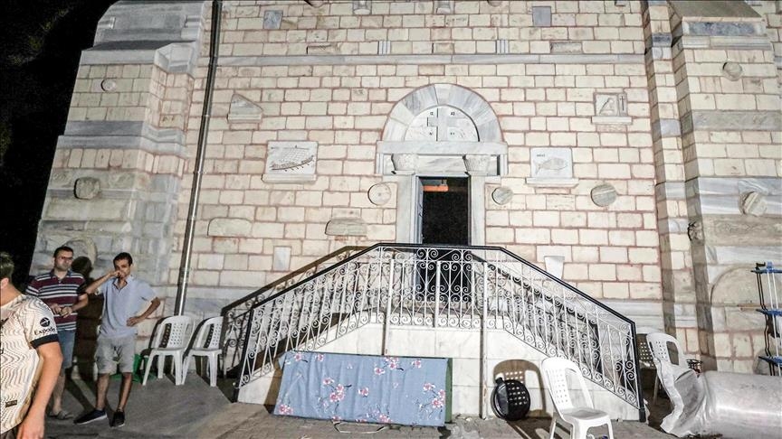 Gaza: Deux morts et des dizaines de blessés dans un bombardement israélien contre une église