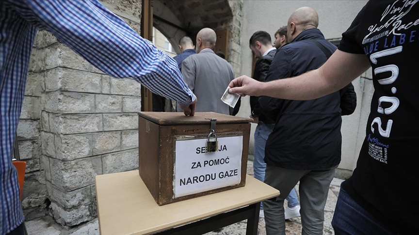 U džamijama u BiH i dijaspori proučena dova za mir i prikupljana pomoć za Gazu