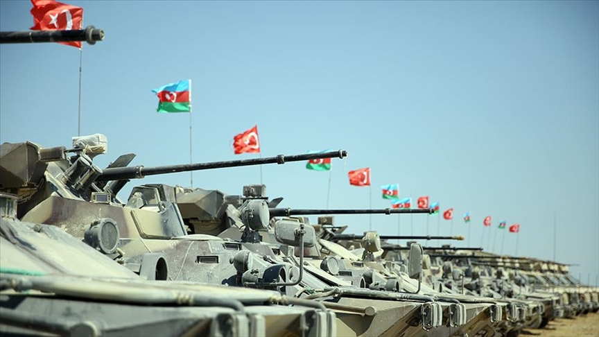 Türkiye ve Azerbaycan'dan 100. yıla özel ortak tatbikatlar